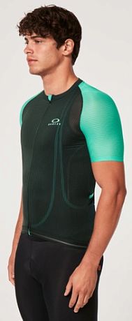 Фото Джерси Oakley Endurance Ultra Lite мужское. Купить Джерси Oakley Endurance Ultra Lite мужское  в Санкт-Петербурге, доставка по России