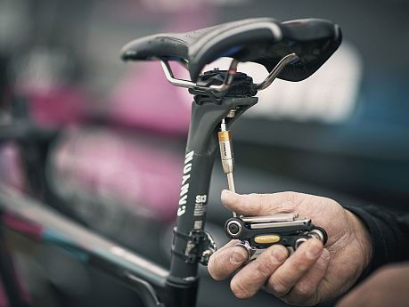 Фото Динамометрическая бита Topeak Nano TorqBit 6 с набором бит-насадок TT2563. Купить Динамометрическая бита Topeak Nano TorqBit 6 с набором бит-насадок TT2563  в Санкт-Петербурге, доставка по России