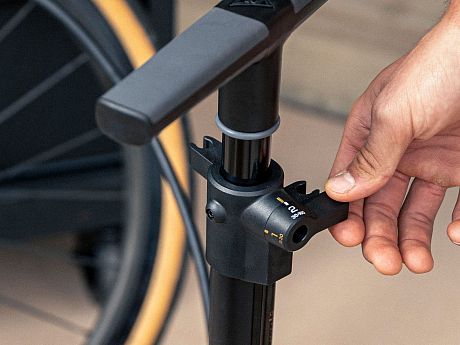 Фото Напольный насос Topeak JoeBlow Tubi 2Stage TJB-T2STG. Купить Напольный насос Topeak JoeBlow Tubi 2Stage TJB-T2STG  в Санкт-Петербурге, доставка по России