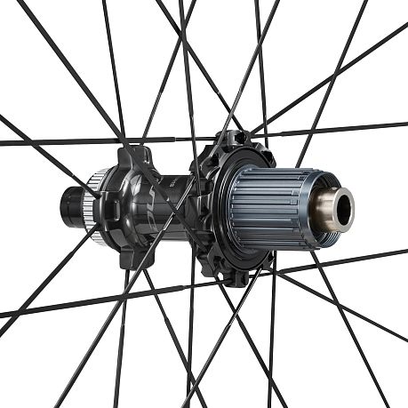 Фото Комплект колес 28" для шоссе Shimano Dura-Ace WH-R9270-C60-TL Center Lock. Купить Комплект колес 28" для шоссе Shimano Dura-Ace WH-R9270-C60-TL Center Lock  в Санкт-Петербурге, доставка по России