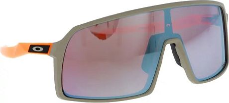 Фото Очки солнцезащитные Oakley Sutro Matte Sand/Prizm Snow Sapphire. Купить Очки солнцезащитные Oakley Sutro Matte Sand/Prizm Snow Sapphire  в Санкт-Петербурге, доставка по России