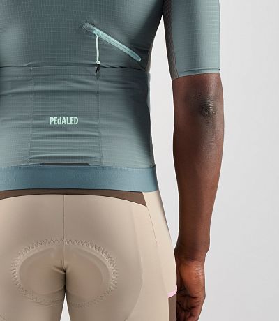 Фото Джерси PEdALED Odyssey мужское. Купить Джерси PEdALED Odyssey мужское  в Санкт-Петербурге, доставка по России