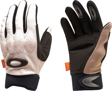 Фото Перчатки Oakley Maven D3O. Купить Перчатки Oakley Maven D3O  в Санкт-Петербурге, доставка по России