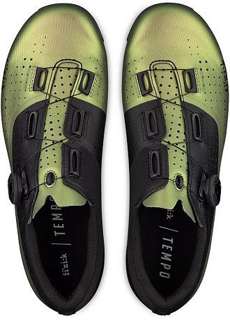 Фото Велотуфли Fizik Tempo Overcurve R4 Iridescent. Купить Велотуфли Fizik Tempo Overcurve R4 Iridescent  в Санкт-Петербурге, доставка по России