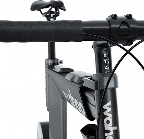 Фото Велостанок Wahoo KICKR Bike. Купить Велостанок Wahoo KICKR Bike  в Санкт-Петербурге, доставка по России