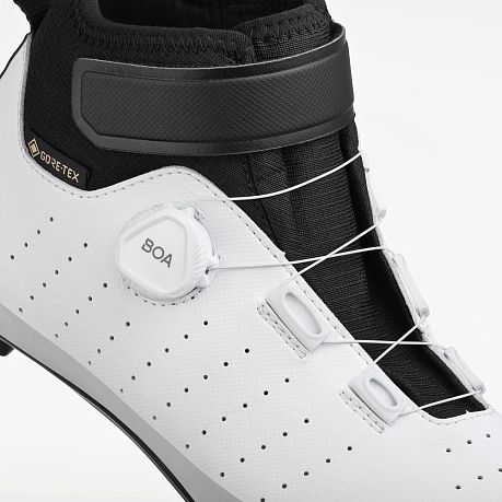 Фото Велотуфли Fizik Tempo Artica GTX. Купить Велотуфли Fizik Tempo Artica GTX  в Санкт-Петербурге, доставка по России