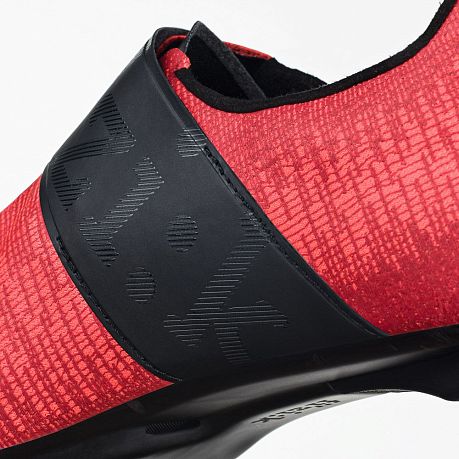 Фото Велотуфли Fizik Vento Infinito Knit Carbon 2. Купить Велотуфли Fizik Vento Infinito Knit Carbon 2  в Санкт-Петербурге, доставка по России