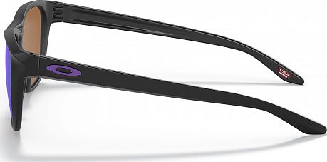 Фото Очки солнцезащитные Oakley Manorburn Matte Black/Prizm Violet. Купить Очки солнцезащитные Oakley Manorburn Matte Black/Prizm Violet  в Санкт-Петербурге, доставка по России