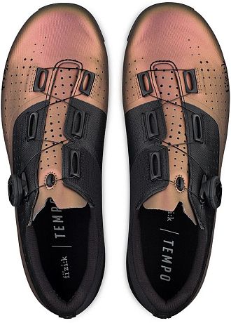 Фото Велотуфли Fizik Tempo Overcurve R4 Iridescent. Купить Велотуфли Fizik Tempo Overcurve R4 Iridescent  в Санкт-Петербурге, доставка по России