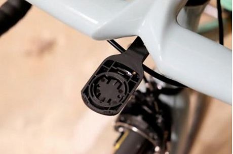 Фото Крепление Aero Out Front Mount для велокомпьютера Wahoo ELEMNT BOLT. Купить Крепление Aero Out Front Mount для велокомпьютера Wahoo ELEMNT BOLT  в Санкт-Петербурге, доставка по России