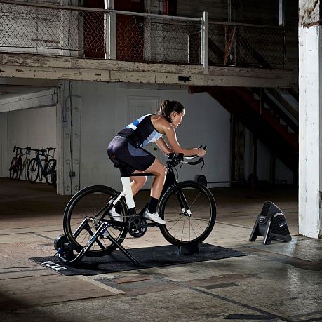 Фото Система охлаждения воздуха Wahoo KICKR Headwind для тренажера Wahoo KICKR. Купить Система охлаждения воздуха Wahoo KICKR Headwind для тренажера Wahoo KICKR  в Санкт-Петербурге, доставка по России