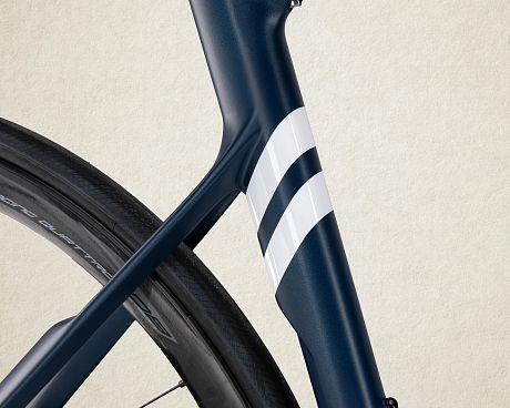 Купить Eddy Merckx SanRemo76 Disc 2020 Campagnolo Chorus 12  в Санкт-Петербурге, доставка по России