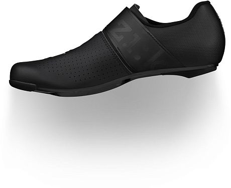 Фото Велотуфли Fizik Vento Infinito Carbon 2. Купить Велотуфли Fizik Vento Infinito Carbon 2  в Санкт-Петербурге, доставка по России